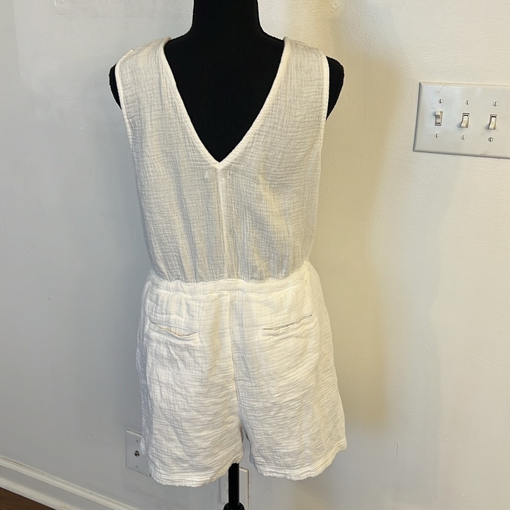 RAILS Parker Sleeveless White Cotton Romper Drawstring Waist Sz. S. - Picture 8 of 11